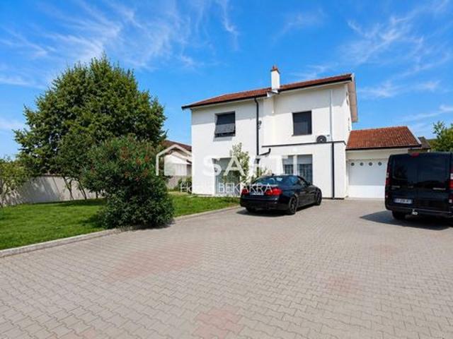Saint Rambert d'Albon – Maison familiale de 126 m² avec piscine, dépendance et vue sur le Pilat