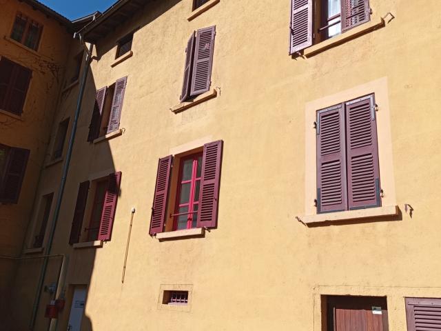 Saint Rambert en Bugey Location Appartement 01