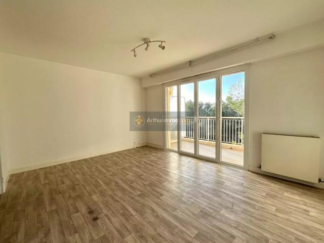 SAINT RAPHAEL DANS RESIDENCE ARBOREE