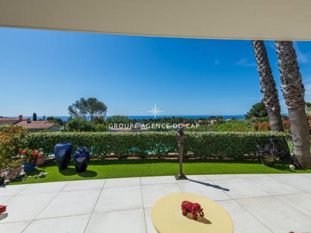 SAINT RAPHAEL LES PLAINES appartement 4P VUE MER