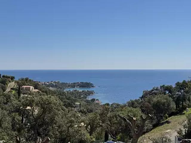 Saint Raphaël 83530 Achat / Vente maison 6 pièces t6