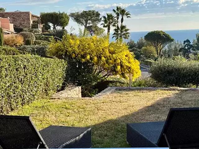 Saint Raphaël 83530 Achat / Vente maison 3 pièces t3 piscine jardin