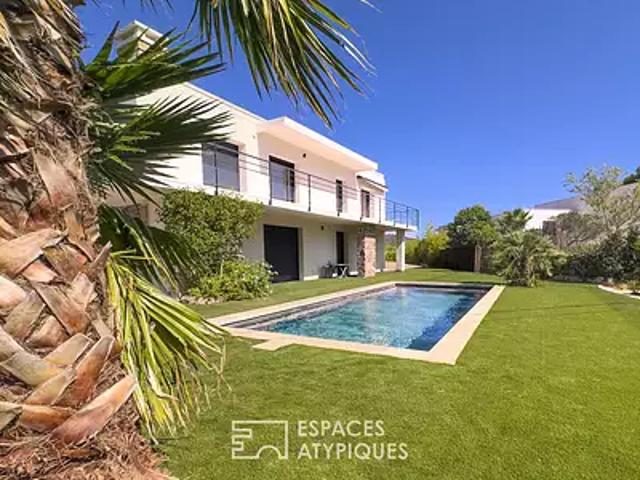 Saint Raphaël 83700 Achat / Vente maison 7 pièces t7 au dernier étage piscine