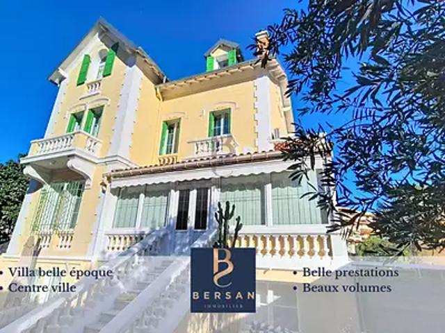 Saint Raphaël 83700 Achat / Vente maison 8 pièces t8 au dernier étage parking