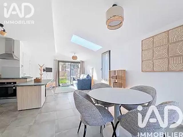 Saint Raphaël 83700 Achat / Vente appartement 2 pièces t2 parking