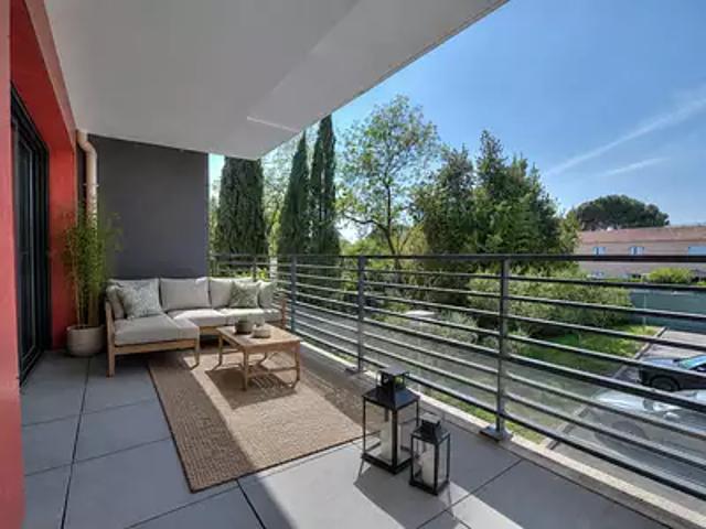 Saint Raphaël 83700 Achat / Vente appartement 2 pièces t2 terrasse parking