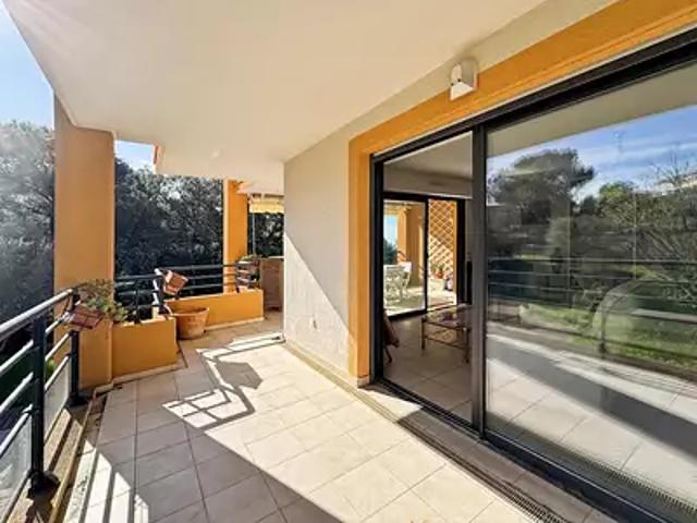 Saint Raphaël 83700 Achat / Vente appartement 3 pièces t3 piscine terrasse