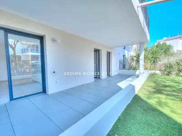 Saint Raphaël 83700 Achat / Vente appartement 3 pièces t3 piscine terrasse