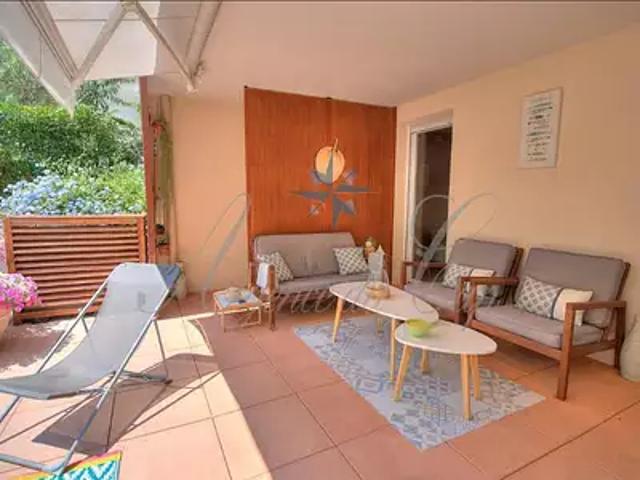 Saint Raphaël 83700 Achat / Vente appartement 3 pièces t3 piscine terrasse