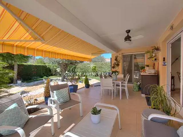 Saint Raphaël 83700 Achat / Vente appartement 3 pièces t3 terrasse cave