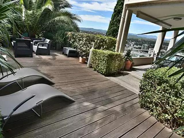 Saint Raphaël 83700 Achat / Vente appartement 3 pièces t3 terrasse cave