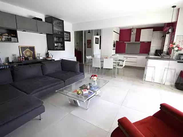 Saint Raphaël 83700 Achat / Vente appartement 3 pièces t3 terrasse cave