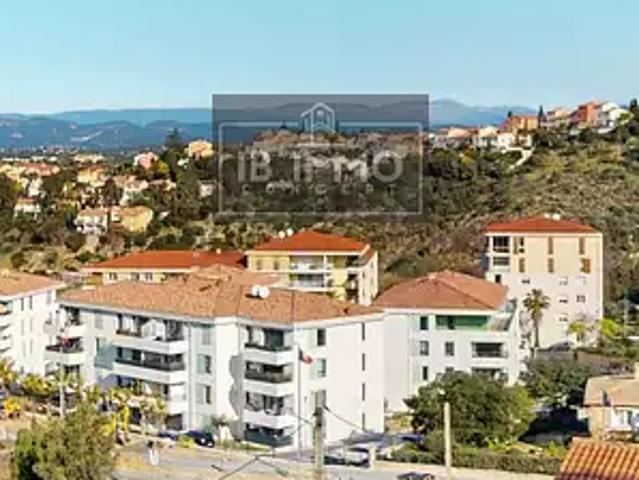Saint Raphaël 83700 Achat / Vente appartement 4 pièces t4 au dernier étage