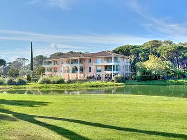 Saint Raphaël 83700 Achat / Vente appartement 4 pièces t4 au dernier étage terrasse