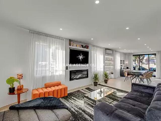 Saint Raphaël 83700 Achat / Vente appartement 4 pièces t4 au dernier étage terrasse