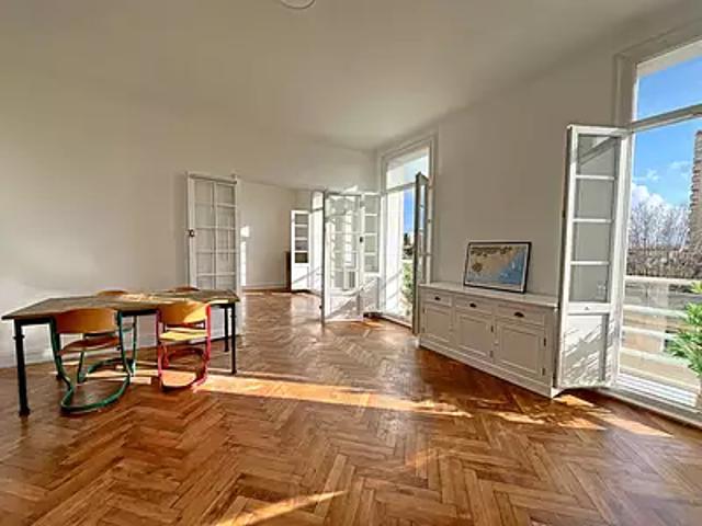 Saint Raphaël 83700 Achat / Vente appartement 4 pièces t4 cave