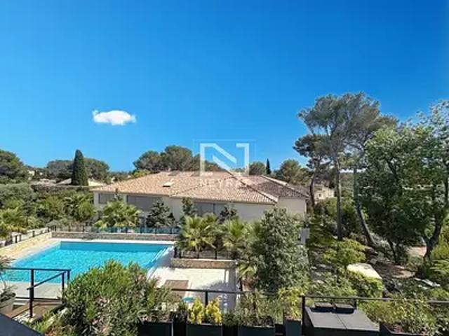 Saint Raphaël 83700 Achat / Vente appartement 4 pièces t4 piscine terrasse