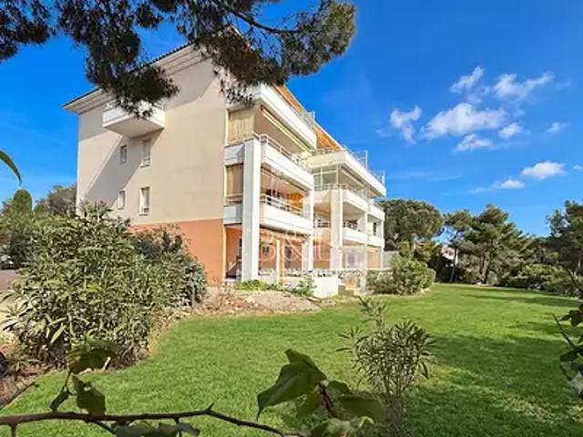 Saint Raphaël 83700 Achat / Vente appartement 4 pièces t4