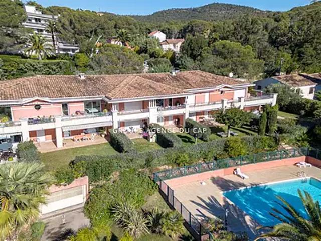 Saint Raphaël 83700 Achat / Vente appartement 5 pièces t5 au dernier étage