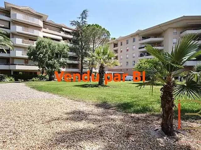 Saint Raphaël 83700 Achat / Vente appartement 5 pièces t5