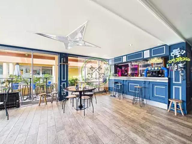 Saint Raphaël 83700 Achat / Vente divers 4 pièces