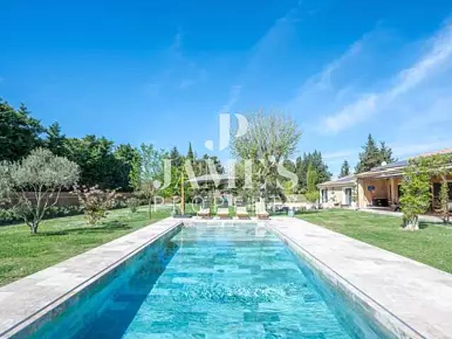 Saint Rémy de Provence 13210 Achat / Vente maison 6 pièces t6 parking