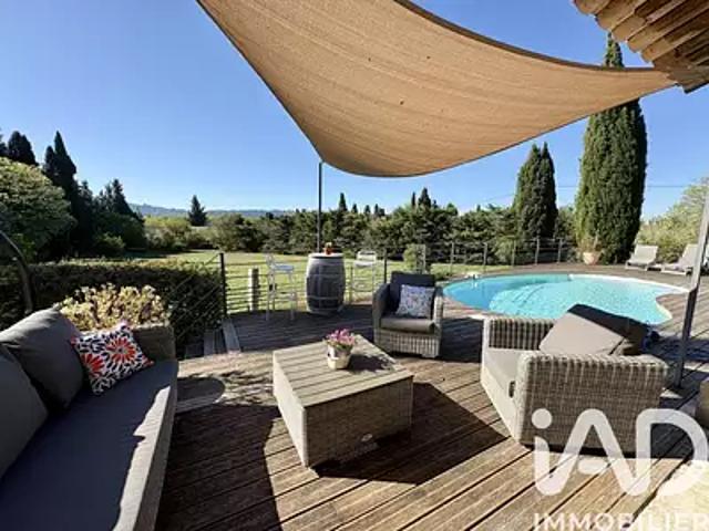 Saint Rémy de Provence 13210 Achat / Vente maison 7 pièces t7 parking