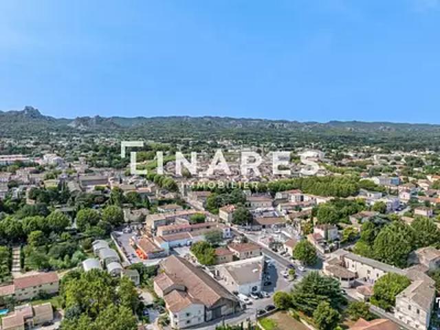 Saint Rémy de Provence 13210 Location divers 5 pièces