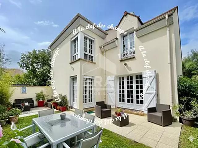 Saint Rémy lès Chevreuse 78470 Achat / Vente maison 7 pièces t7 terrasse parking