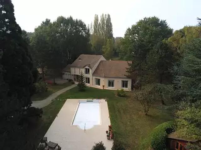 Saint Rémy l'Honoré 78690 Achat / Vente maison 8 pièces t8 piscine