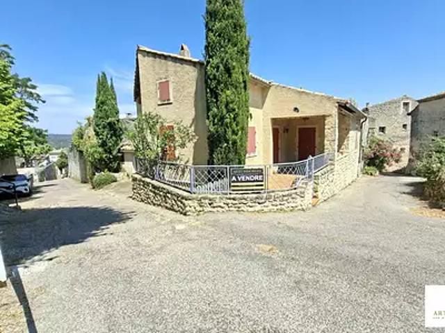 Saint Restitut 26130 Achat / Vente maison 4 pièces t4 terrasse