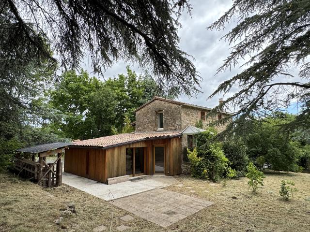 Saint Romain d'Ay Location Maison 07