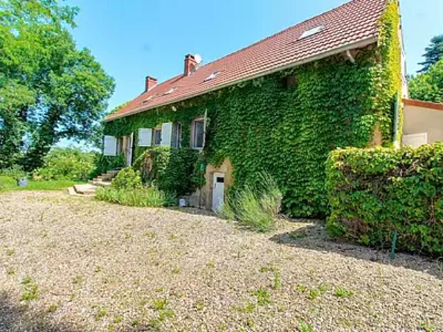 Saint Romain sous Gourdon 71230 Achat / Vente maison 4 pièces t4