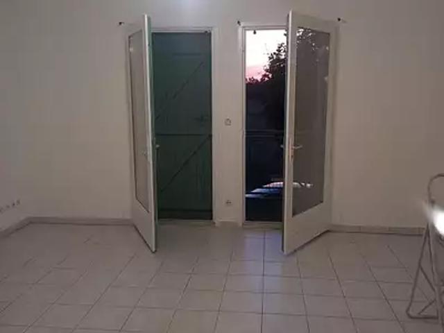 Saint Sardos 82600 Location appartement 2 pièces t2 balcon