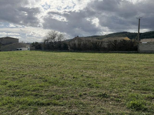 Saint Saturnin de Lucian Vente Terrain 34