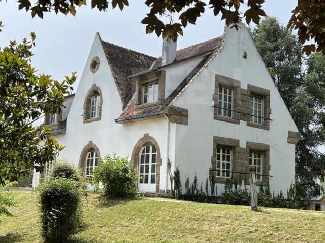 SAINT SAUVEUR EN PUISAYE 89520 Maison 10 pièces 250 m2