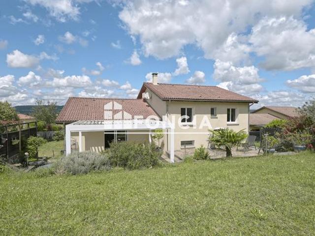 SAINT SAVIN – Maison familiale avec vue dégagée et aucun vis à vis