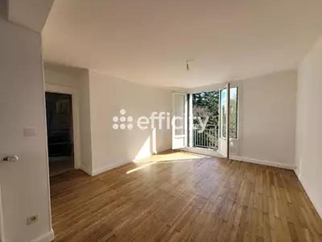 Saint Sébastien sur Loire 44230 Achat / Vente appartement 3 pièces t3 cave