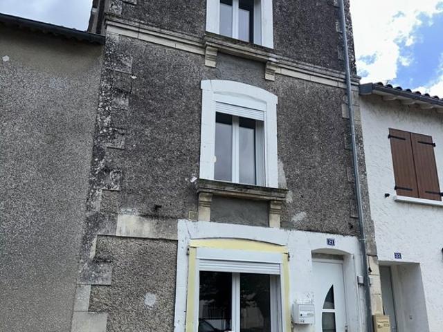 SAINT SECONDIN