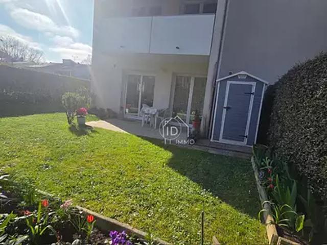 Saint Seurin sur l'Isle 33660 Achat / Vente divers 2 pièces