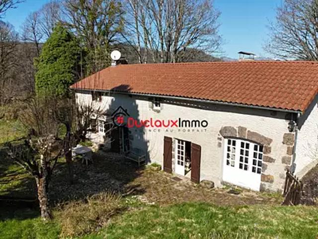Saint Simon 15130 Achat / Vente maison 6 pièces t6