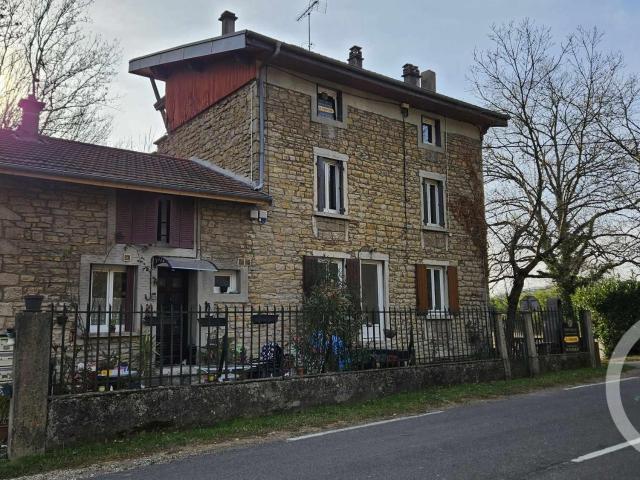 Saint Sorlin en Bugey Vente Appartement 01