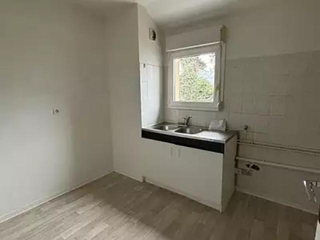 Saint Sornin Lavolps 19230 Location appartement 3 pièces t3