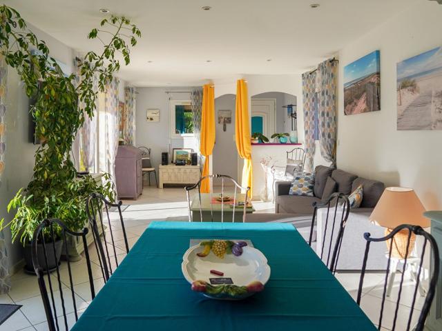 SAINT SULPICE DE ROYAN Maison de plain pied
