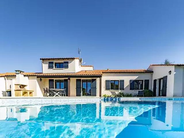 Saint Sulpice de Royan 17200 Achat / Vente maison 5 pièces t5 piscine jardin