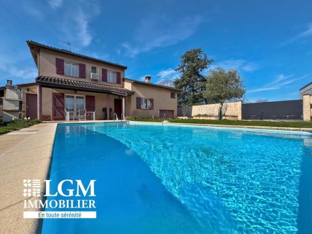 Saint Sulpice la Pointe, maison familiale de 151 m² avec piscine – 5 chambres – garage double