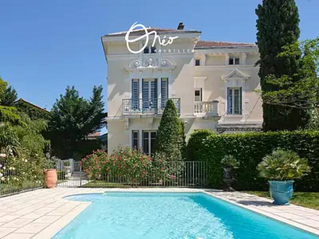 Saint Symphorien d'Ozon 69360 Achat / Vente maison 10 pièces t10 piscine terrasse