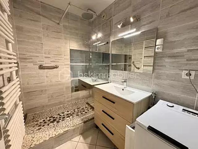 Saint Symphorien d'Ozon 69360 Achat / Vente appartement 4 pièces t4 au dernier étage cave