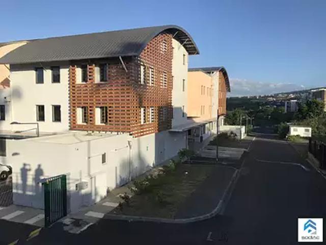 Sainte Clotilde 97490 Achat / Vente divers au dernier étage