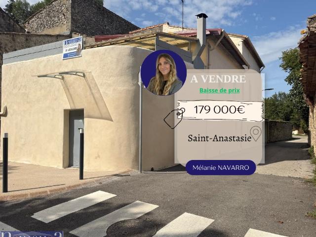 SAINTE ANASTASIE Maison de village avec deux habitations
